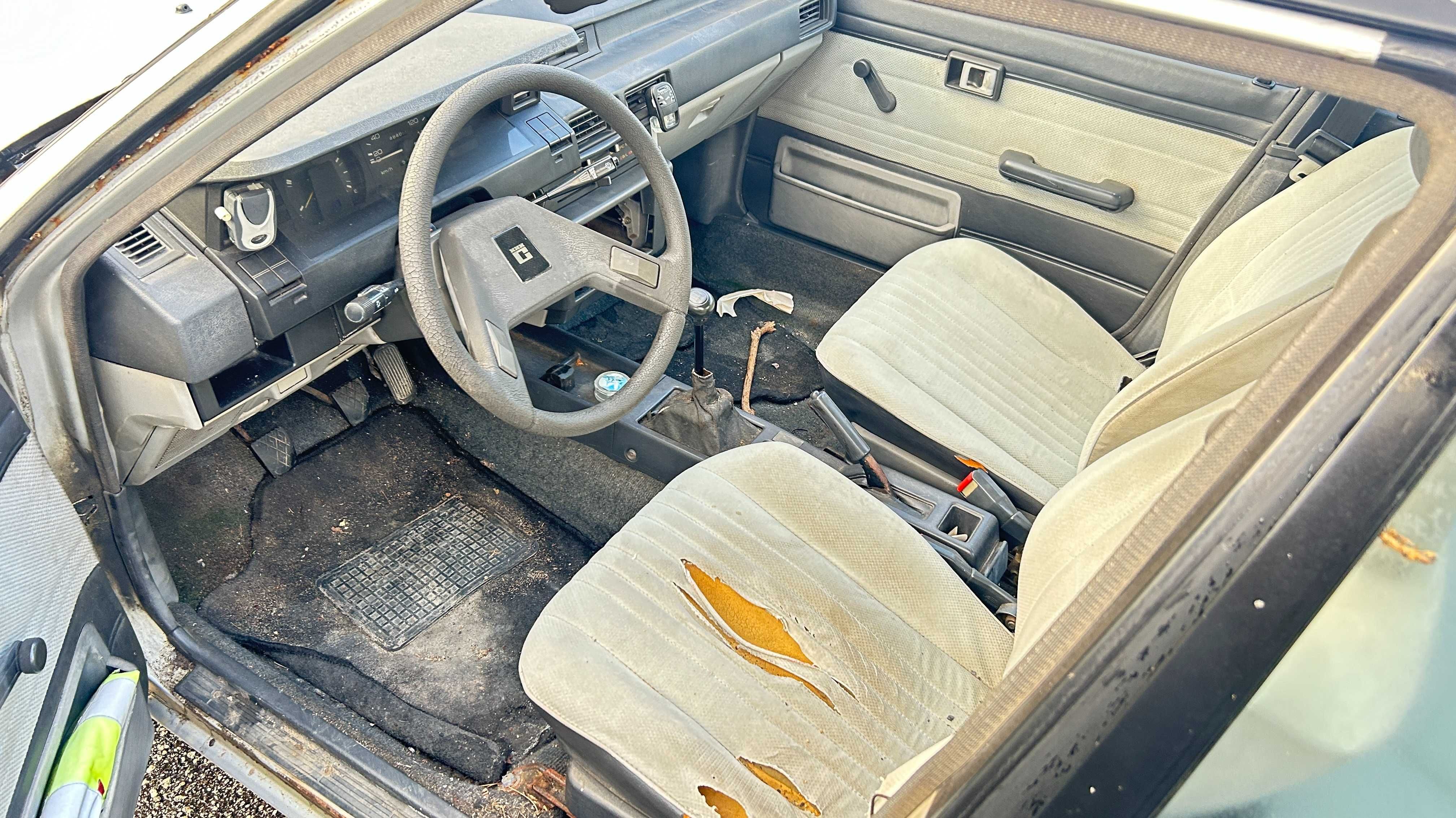 Toyota Corolla DX SÓ PARA PEÇAS