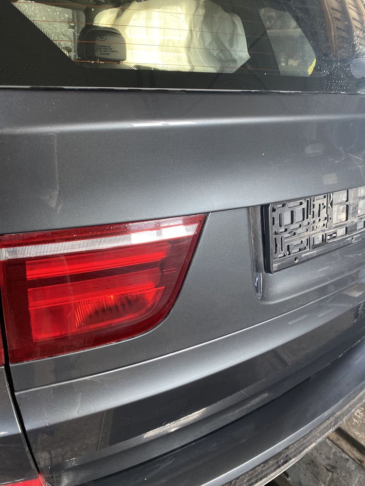 Klapa bagaznika tyl bmw e70 x5 a68