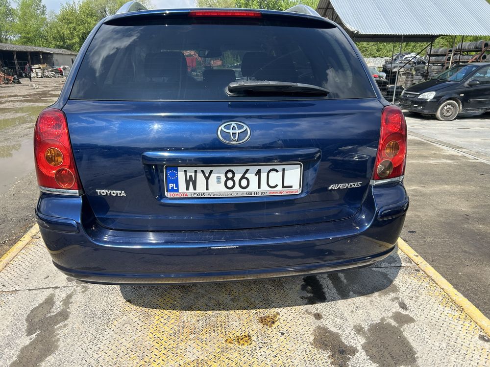 Toyota Avensis T25 1.8 cała na czesci