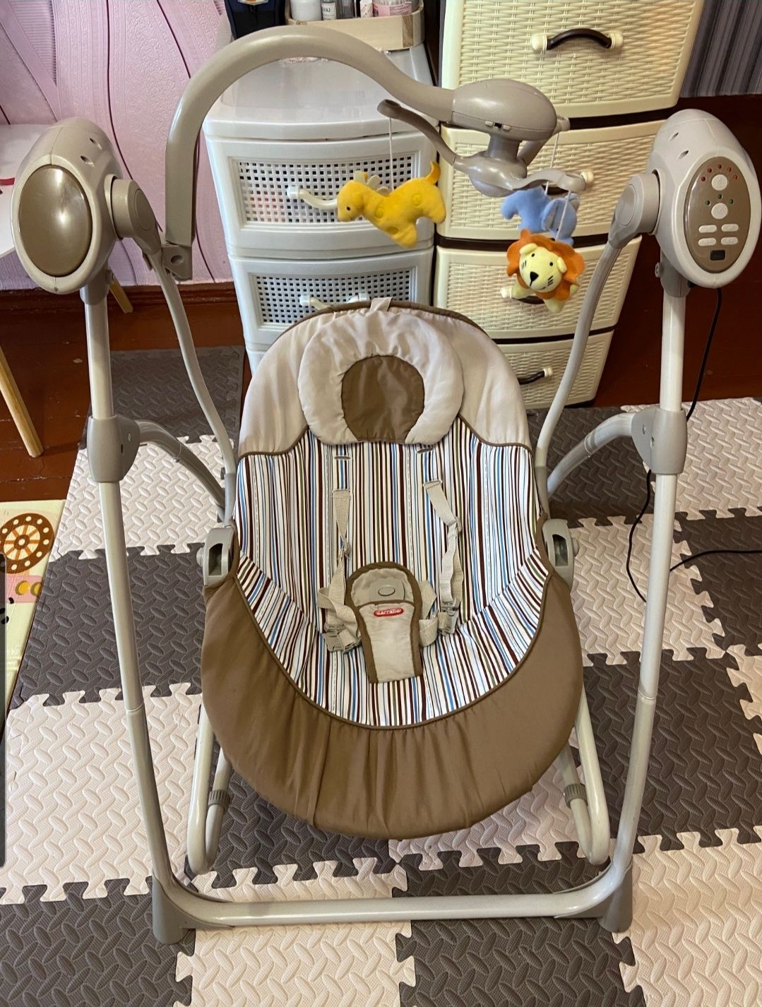 Качелька CARRELLO Nanny