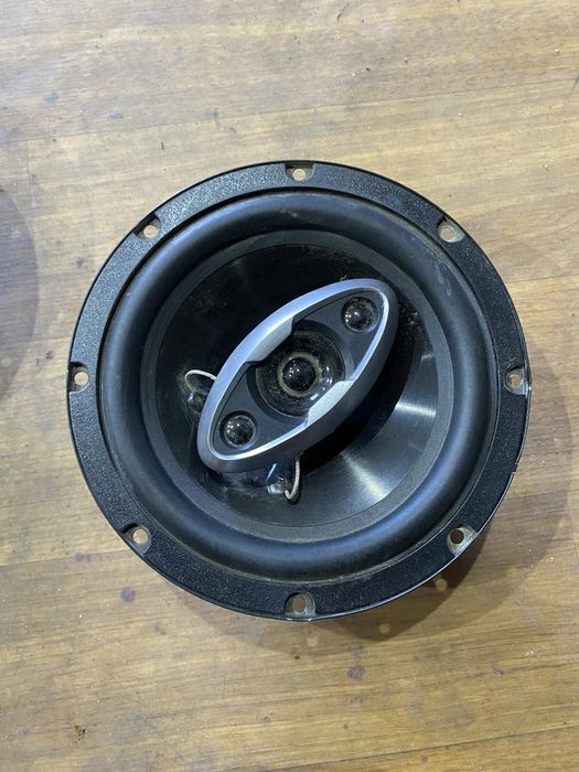 Динаміки на авто