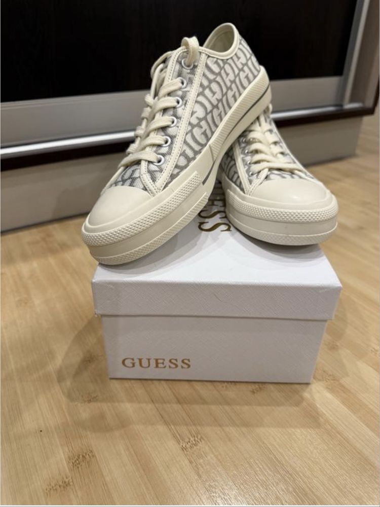 Кеды женские guess 39 размер