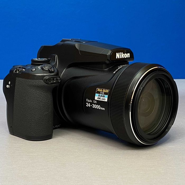 Nikon Coolpix P1000 (16MP - 125x Optical Zoom)