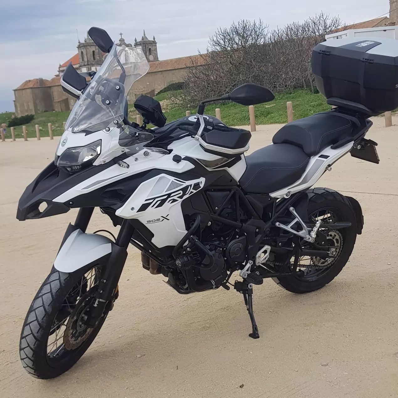 Benelli TRK 502 X - 9.000 klms - ANO 2021