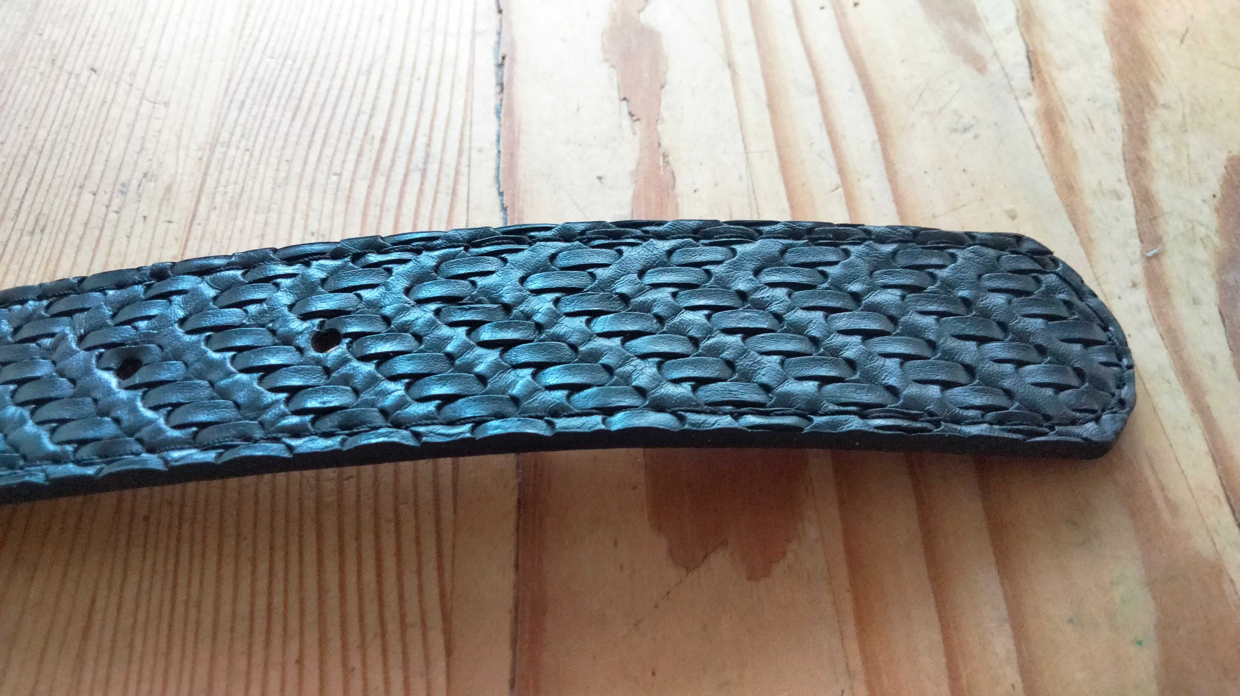 Pasek damski kolor czarny długość 97 cm szerokość 3,3 cm