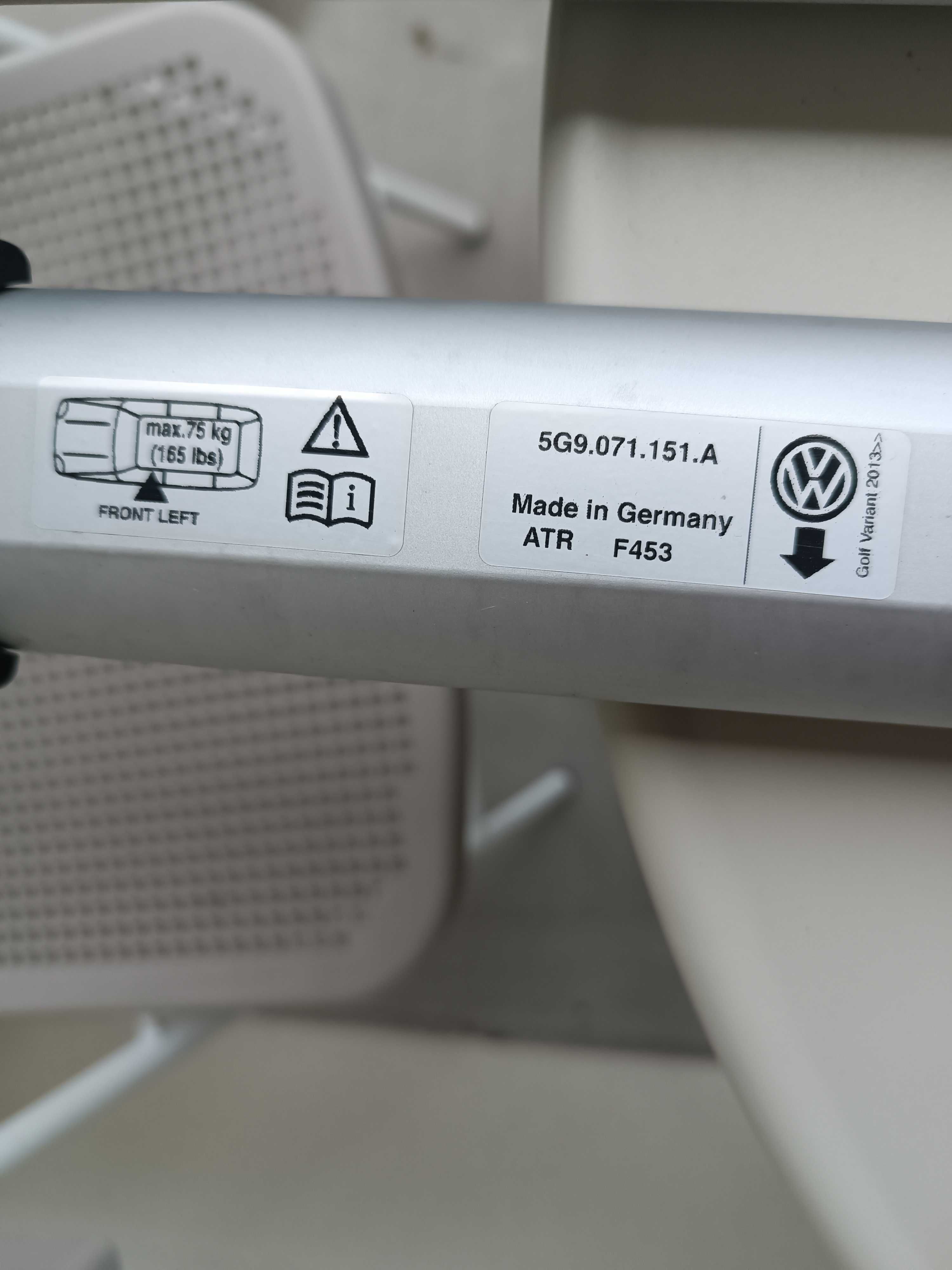 Bagażnik dachowy, oryginalne niemieckie belki VW GOLF VII kombi 2 szt.