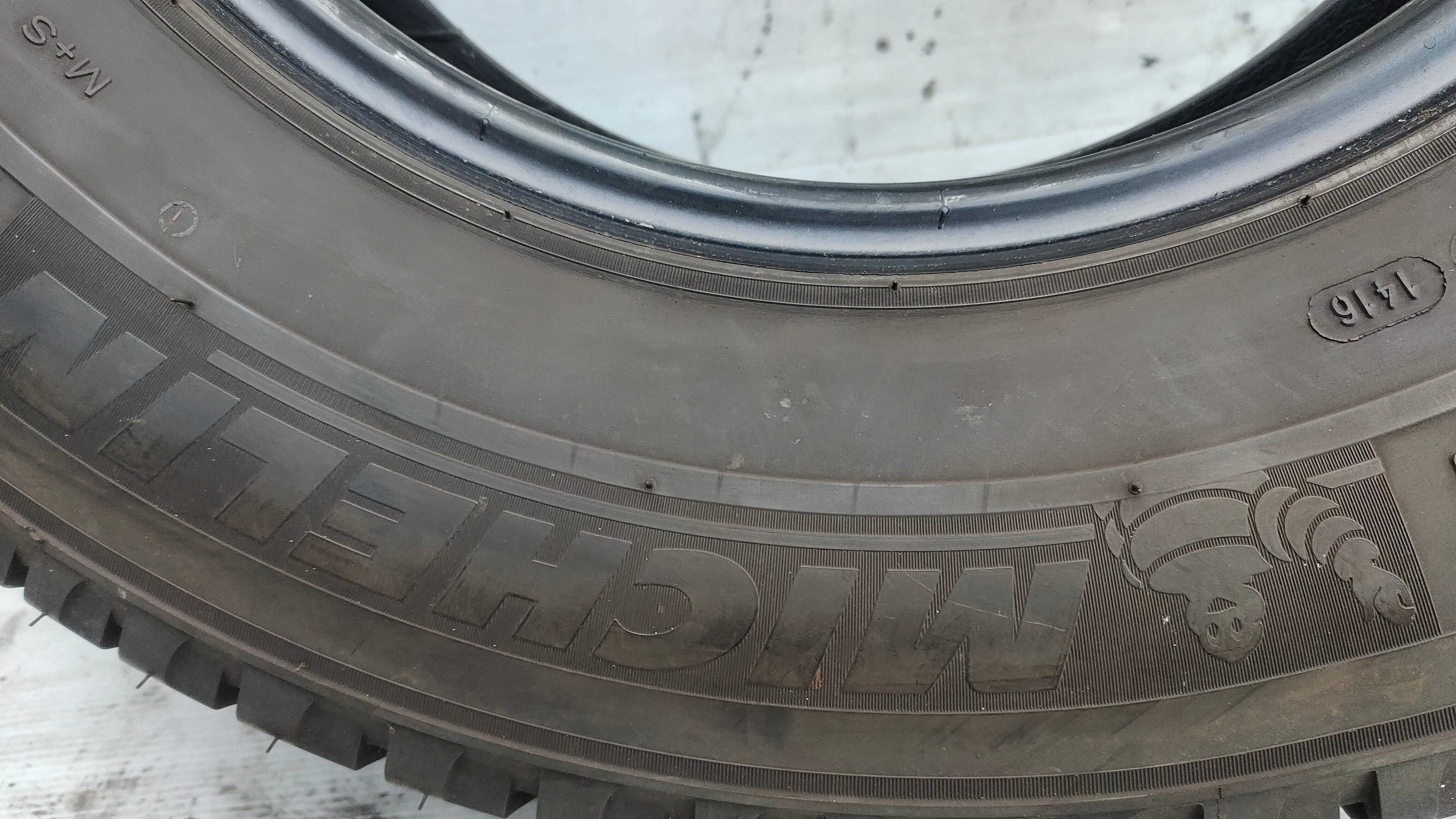 Opony Letnie 225/75/16C Michelin 4szt 8mm