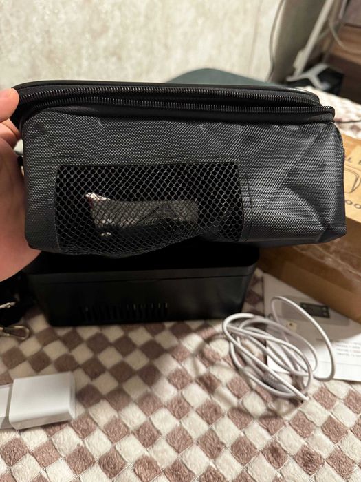 Медичний портативний міні-холодильник для ліків, інсуліну