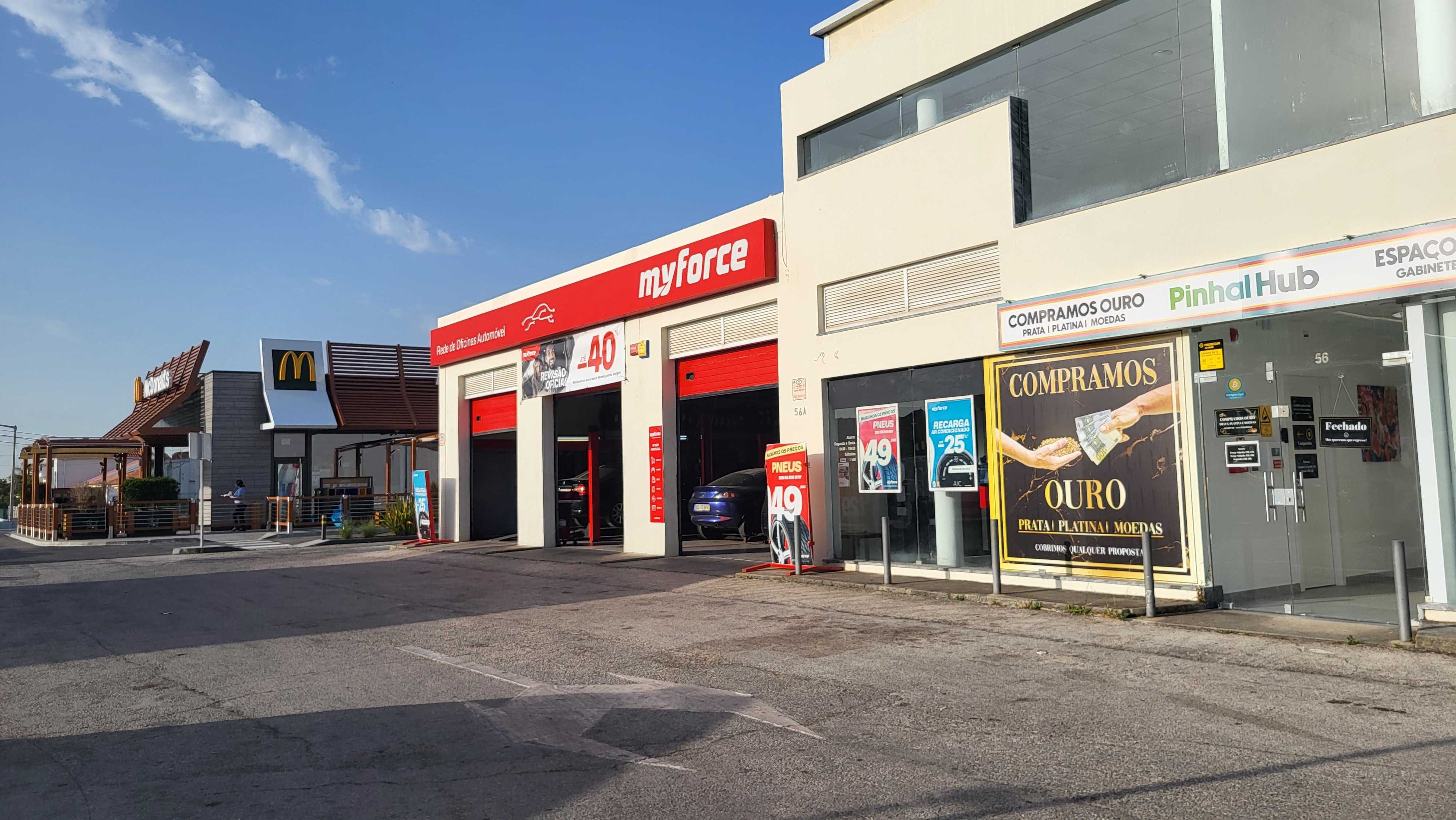 Empresa com terreno no Pinhal Novo, Palmela, Setúbal