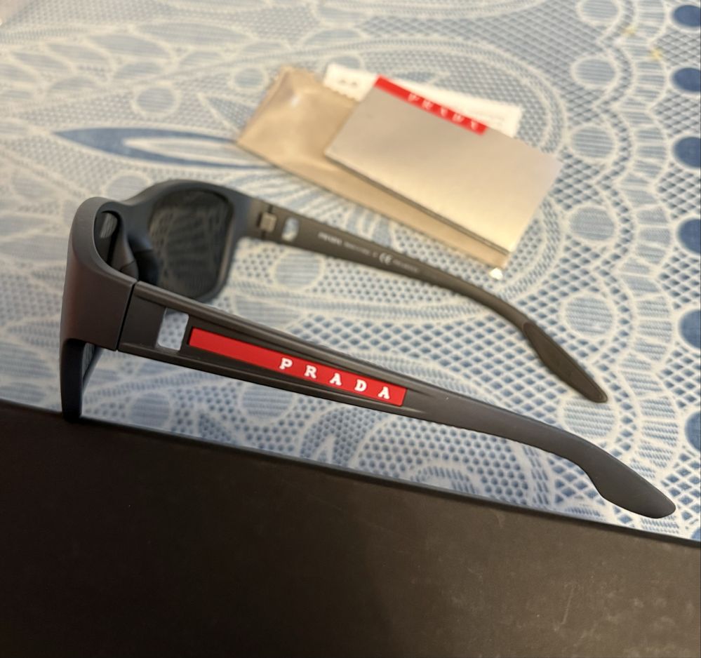 Очки Prada Linea Rossa PS 01 WS (UFK-07H) Gray Polarized