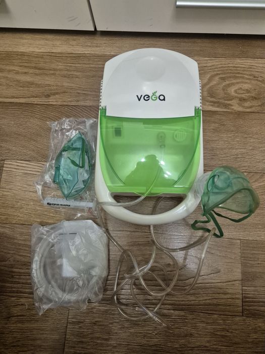 Компресорний інгалятор Vega Family CN-01W — для всієї родини