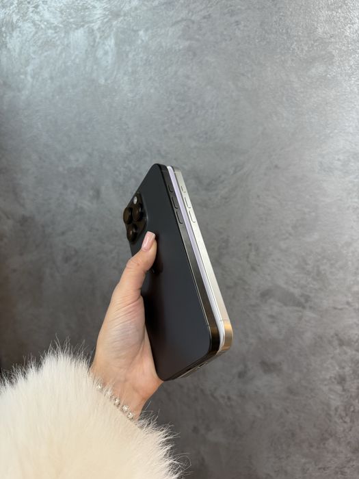Б/У IPHONE 16 Pro Max 512 100% акб Neverlock Дорошенка,28 IGrand