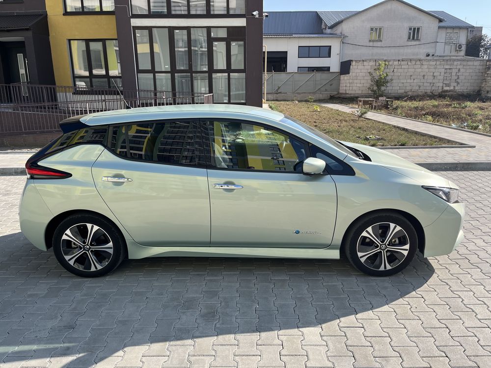 Nissan Leaf 2018р.в 40kwh