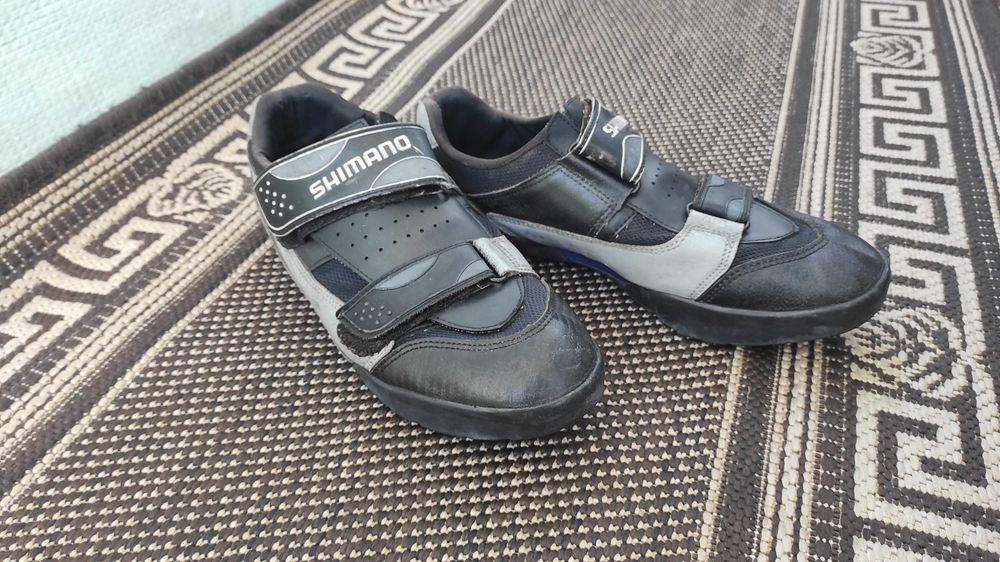 Кросівки велосипедні SHIMANO 

розмір: 45