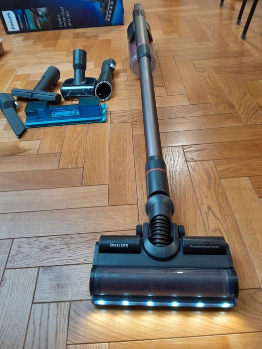 Пилосос бездродовий Philips 7000 Series Aqua XC7055/01