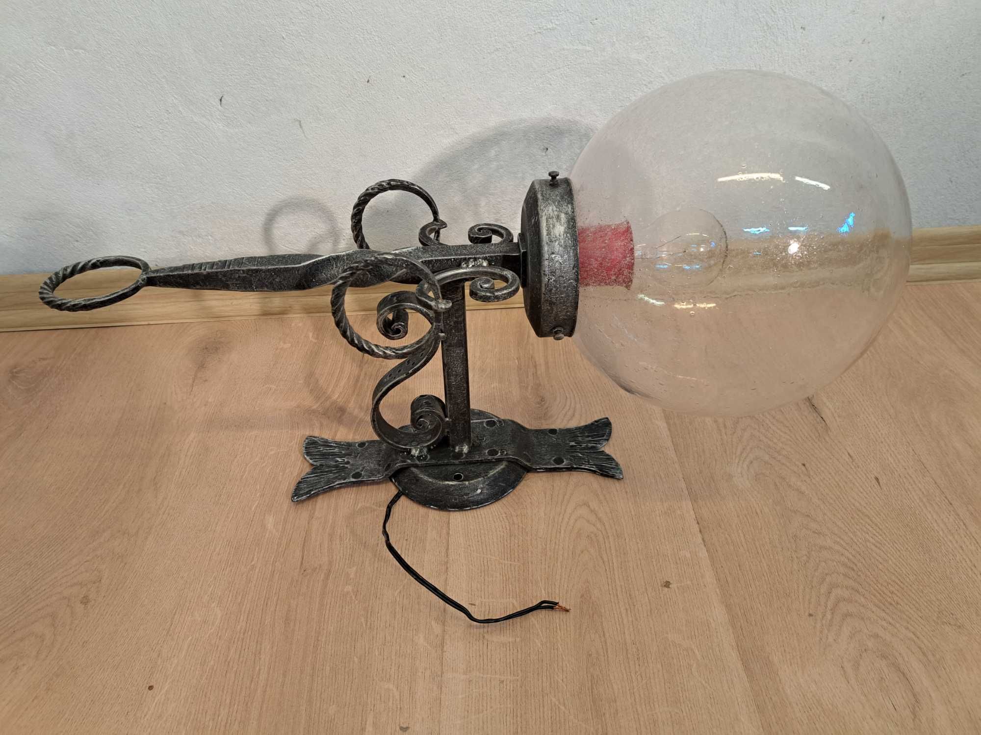 Kinkiet kuty zewnętrzny szklana kula lampa ogrodowa zewnętrzna