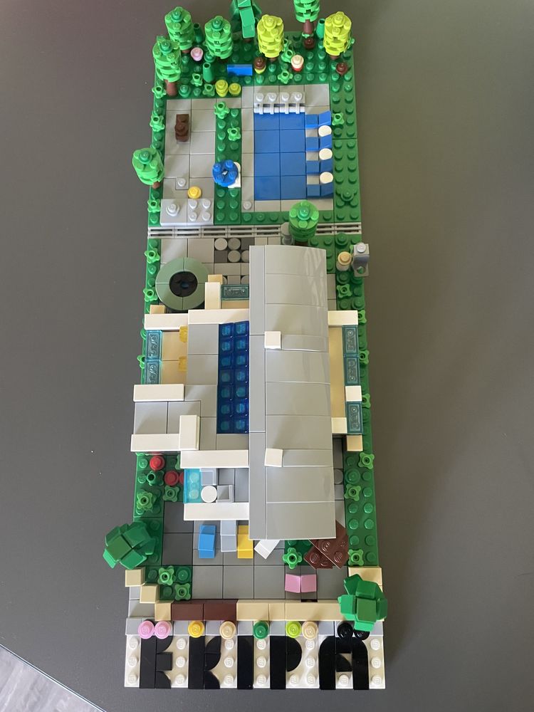 Dom Ekipy Zbudowany z klocków lego Powstało tylko 10 szt