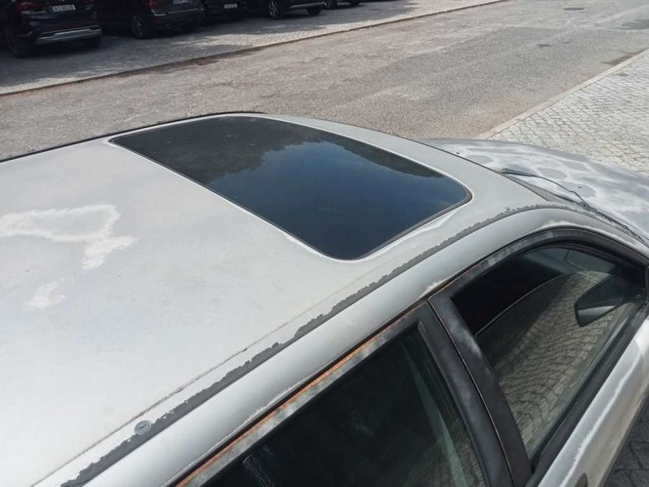 Volvo V40 1.6 com 164mil KM - 1 dono