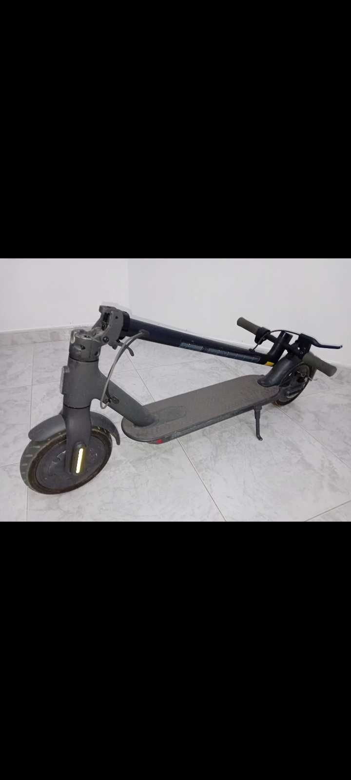 Trotibete eletrica Xiaomi Essential (Negociavel)