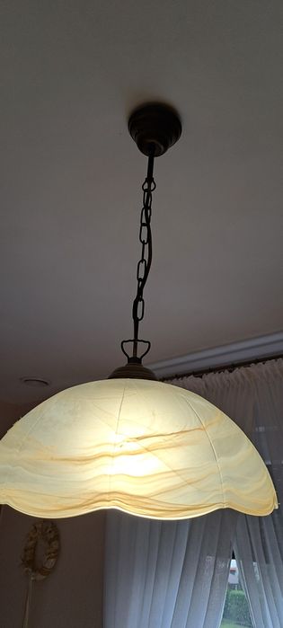 Lampa wisząca jadalnia kuchnia