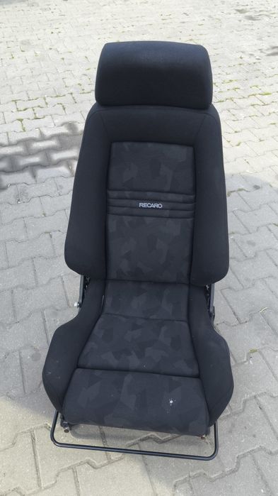 Sportowy kubełkowy fotel RECARO stan bdb uniwersalny prawy lewy