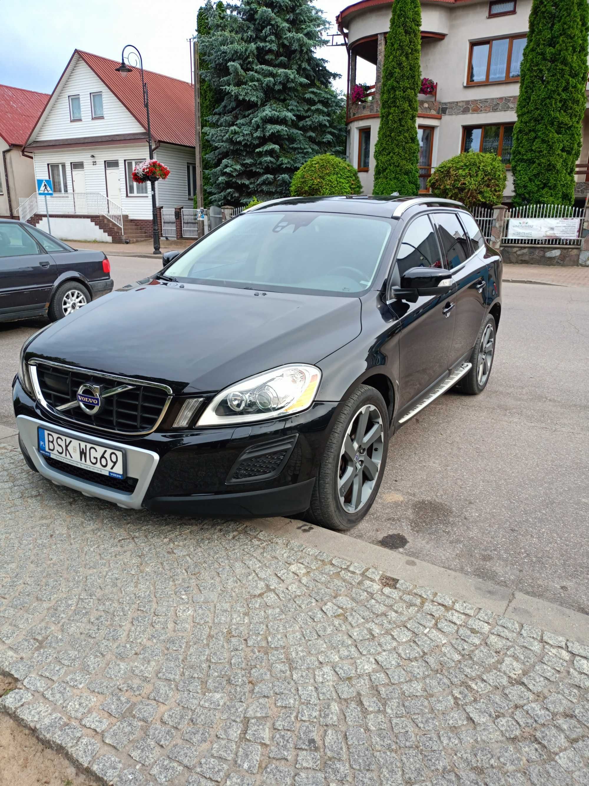 Volvo XC60 T6 salon Polska full opcja