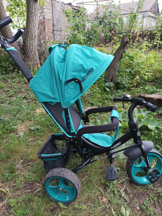 Детский трёхколёсный велосипед