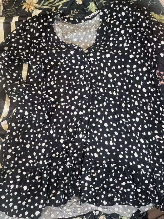 Ubrania damskie zestaw różne rodzaje rozmiary 42-46