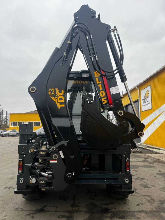 Екскаватор-навантажувач TDC BL105