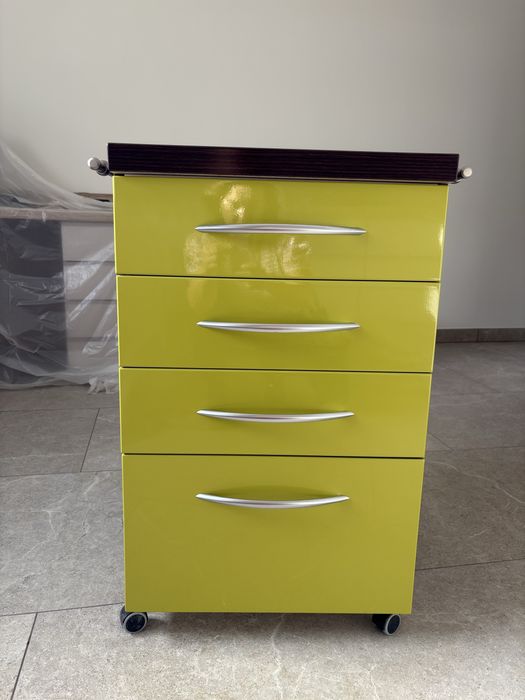 Sprzedam używane unity stomatologicze eko-Dent-x,rok produkcji 2015