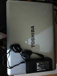 Toshiba Satelite -  L450D-11V