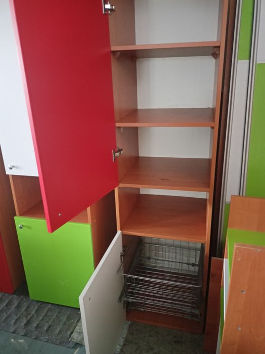 Szafa w kolorze jak na foto !!!