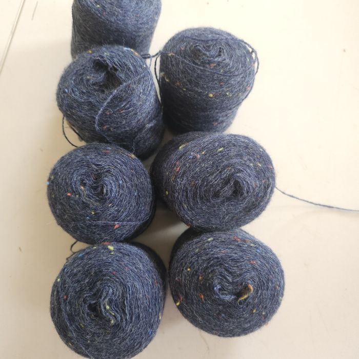 Włóczka tweed wełna 40% akryl 60% 0.46kg z14