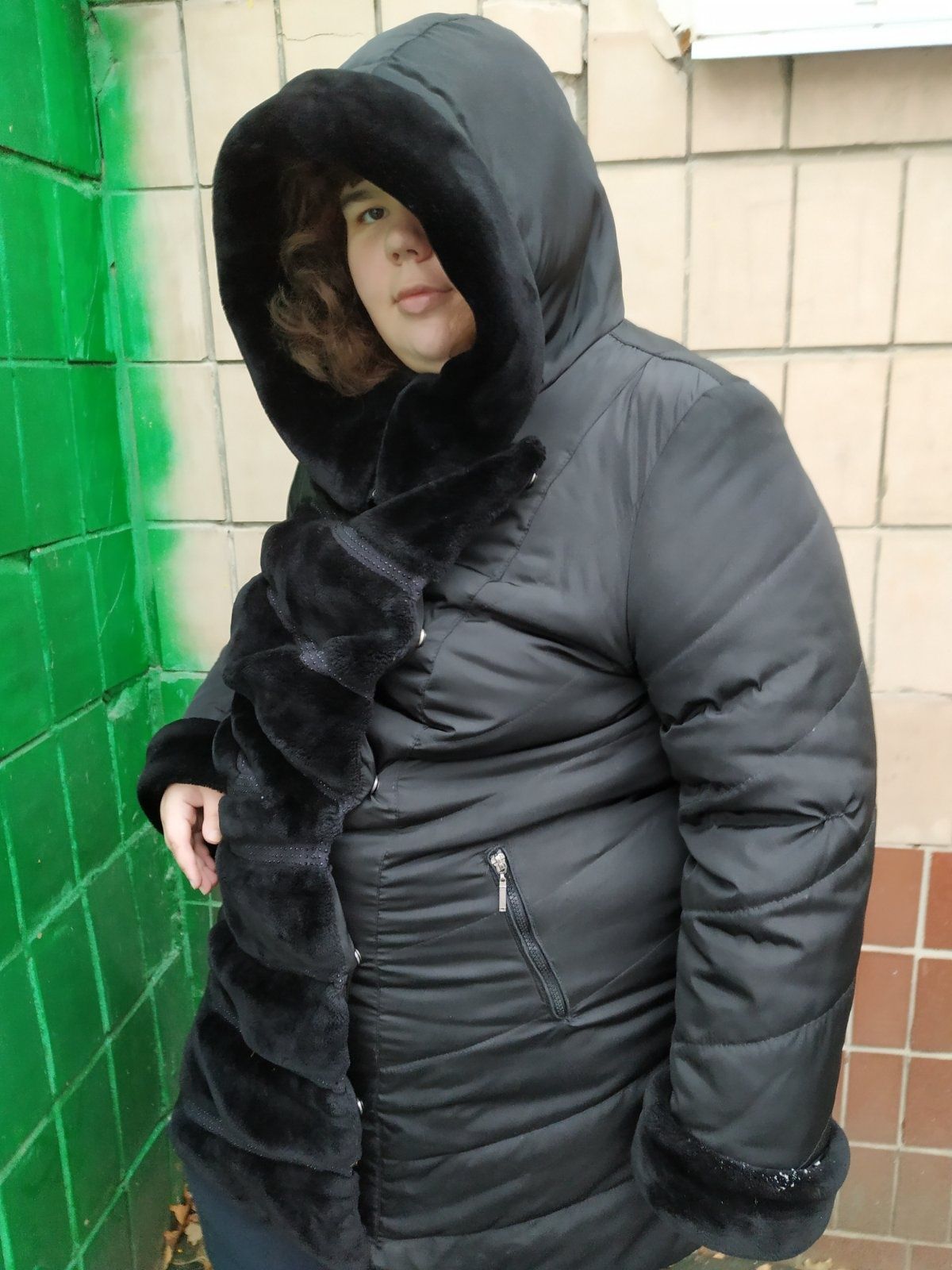 Куртка большого размера 66 женская чёрная зимняя