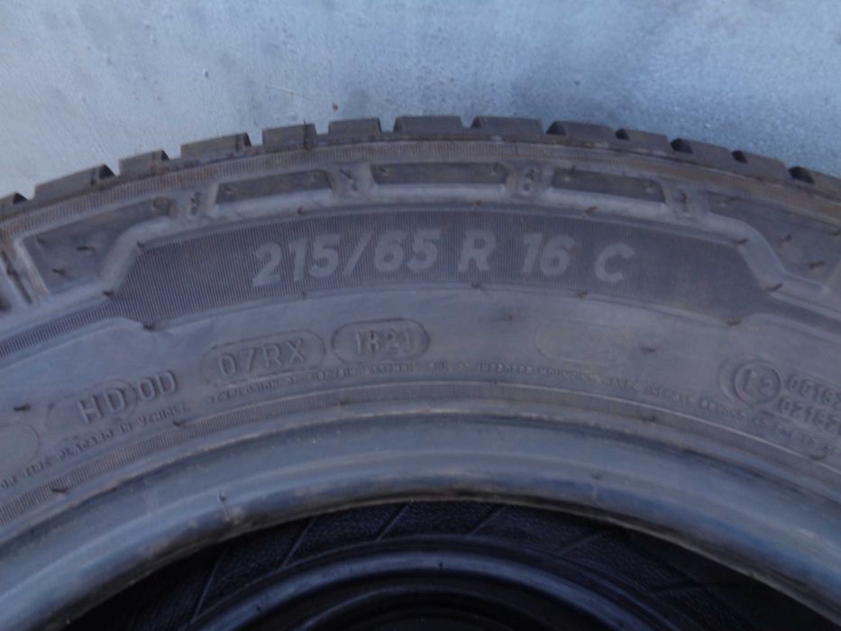 4x Michelin Agilis 3 215/65R16 C 106/104T, 8,3mm, OPONY BUS VAN