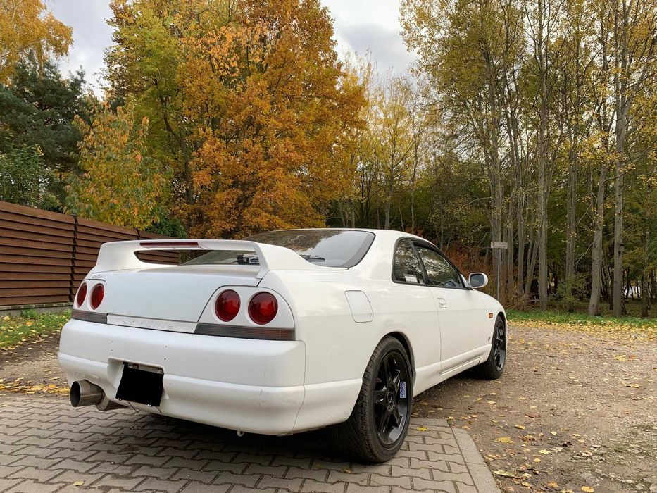 Nissan Skyline R33 Turbo kultowa karoseria + silnik rb25 i manual ZOBA