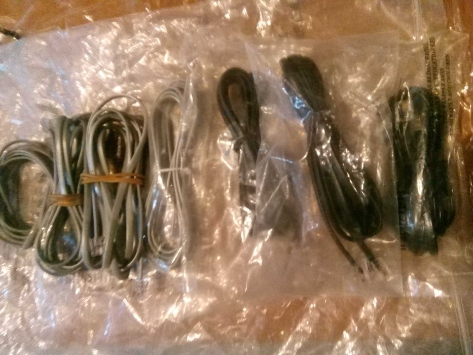 Cabos de alimentação para pc e outros