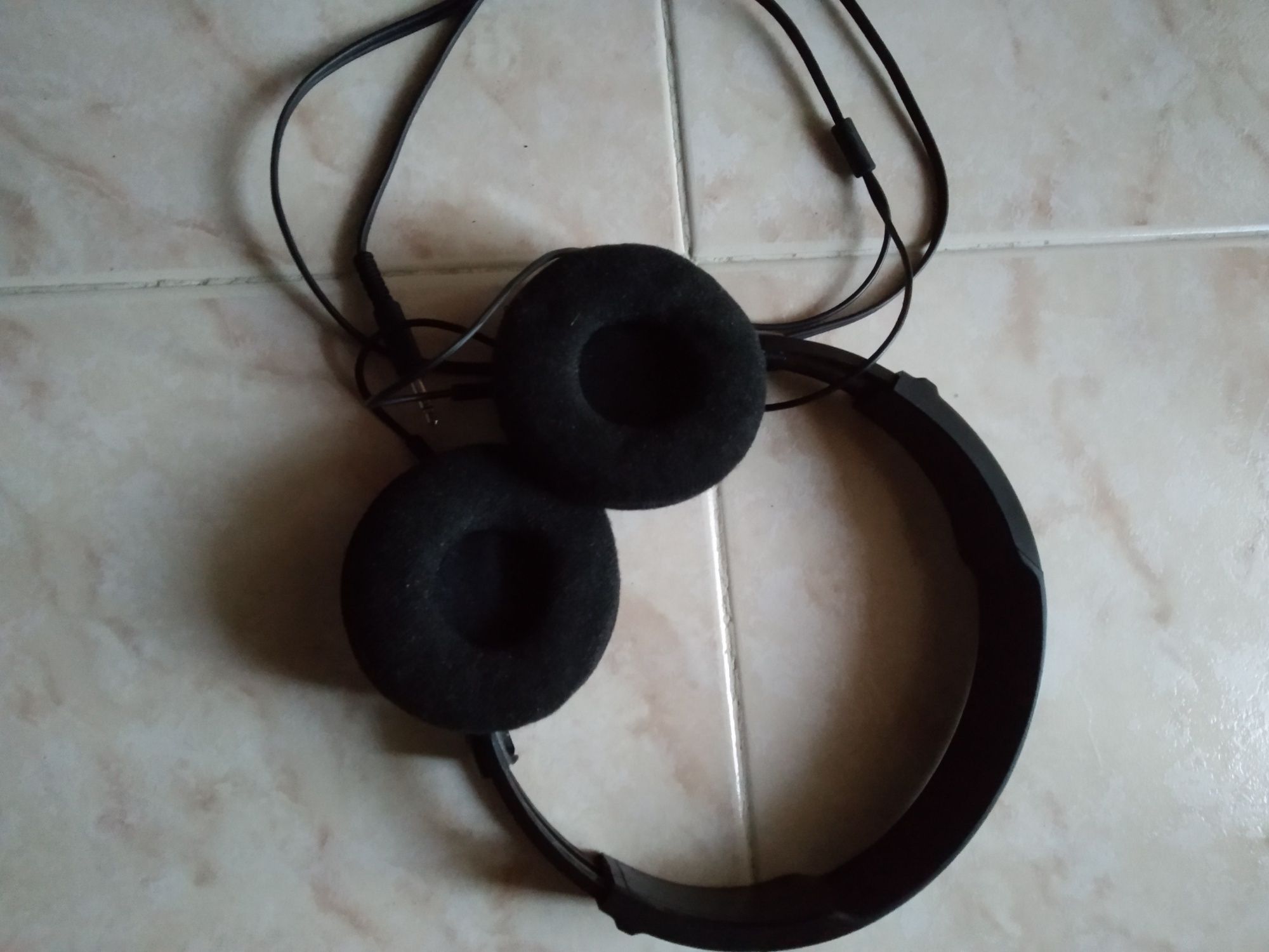 Headphones Philips Extra Bass