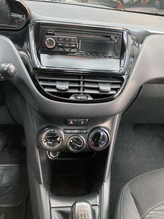 Peugeot 208 1.4HDI Comercial C/IVA DISCRIMINADO