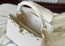 Damska torebka Louis Vuitton Capucines Taurillon