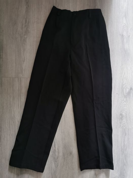 Spodnie czarne eleganckie 146 dla chłopca