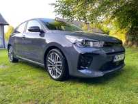 Kia Rio 1.0 T-GDI GT-Line + AEB DCT, Pernial Grey GRATIS.