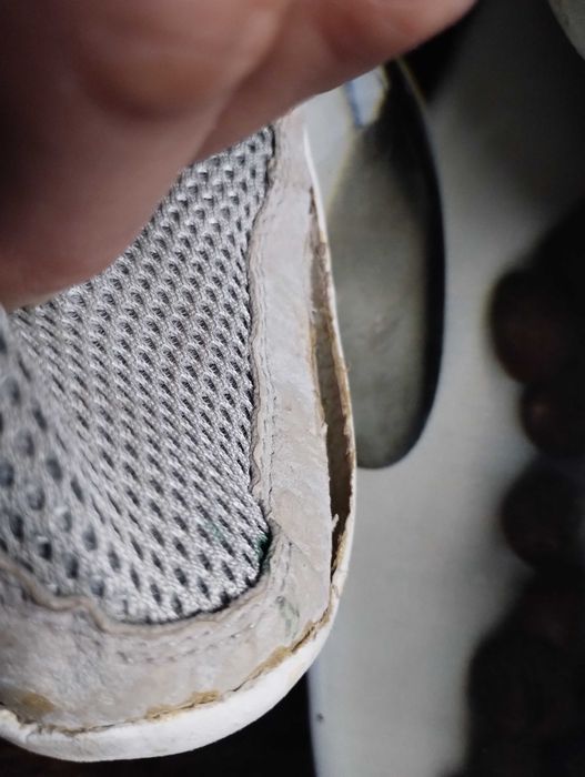 Кросівки на дівчинку