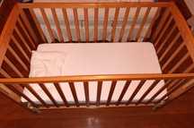 Colchão almofada e cama de grades