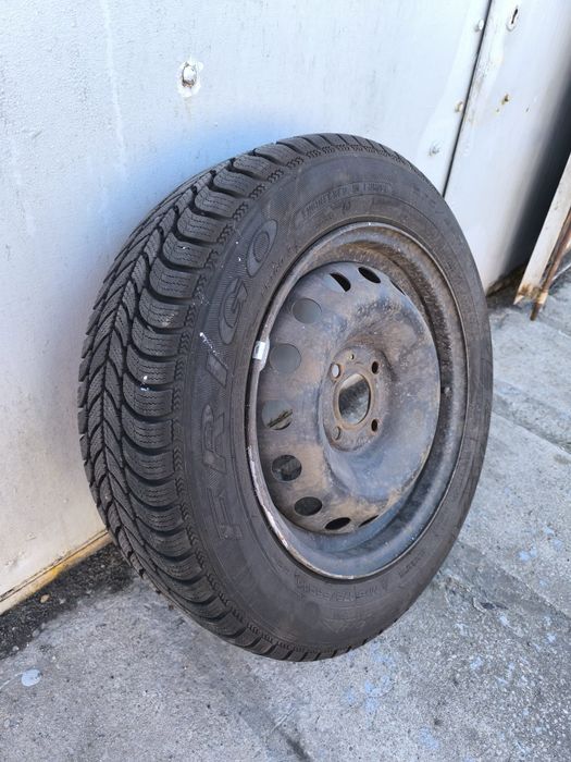 Opony zimowe Dębica Frigo 2 175/65 R14 ze stalowymi felgami