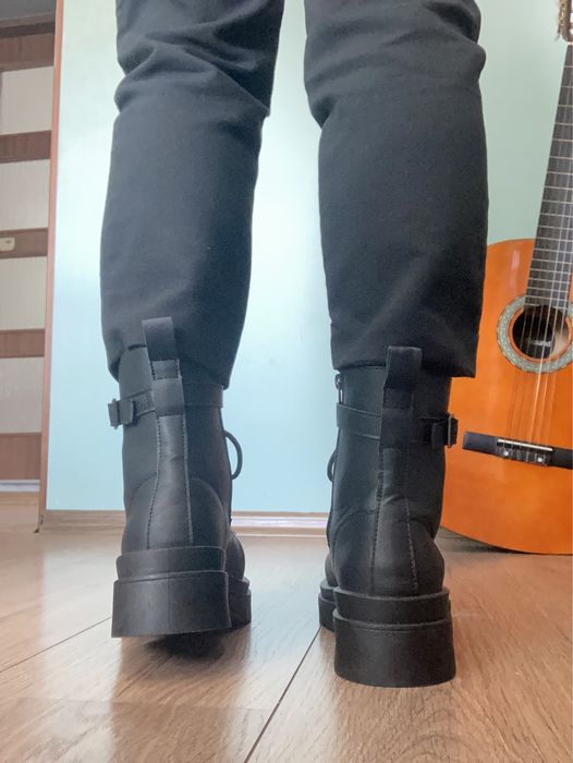 Czarne botki rozmiar 39