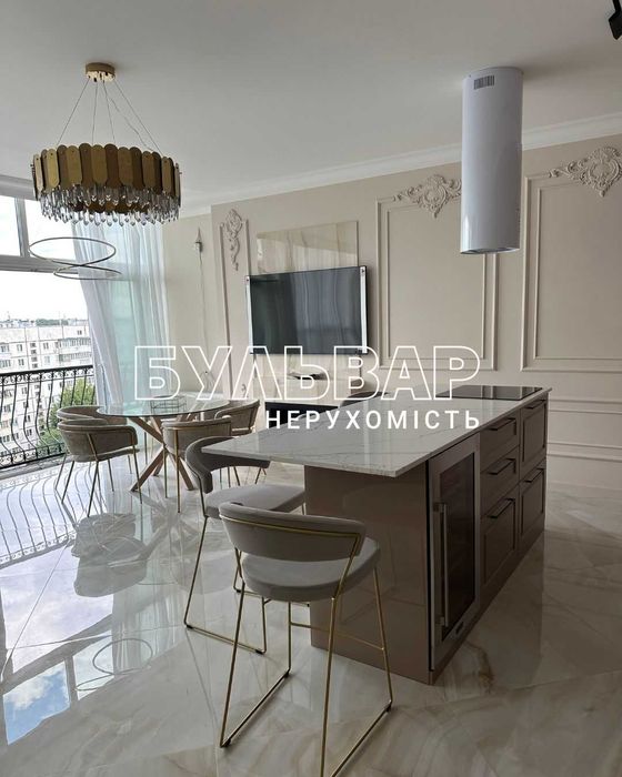 Продам эксклюзивую двухуровневую квартиру - 140 м2.в ЖК Резиденция