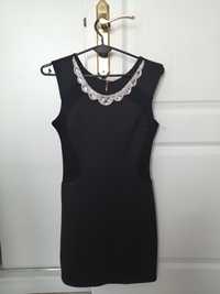 Czarna sukienka z kryształkami S 36