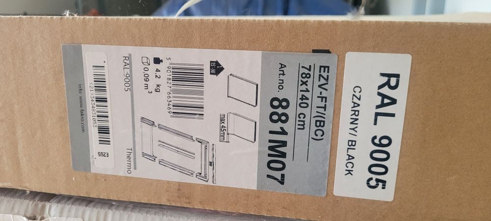 Okno dachowe fakro 78 x 140