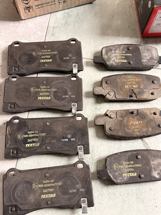 Колотки перед і зад майже нові тесла модел 3